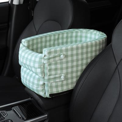 Dog Travel Bed (GET AN AUTOMATIC 20%OFF ON CHECKOUT)